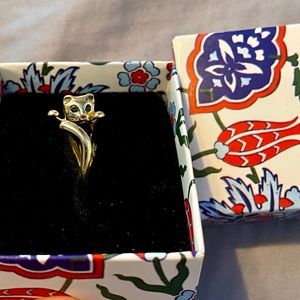 16kt Gold Adjustable Cat Ring with Blue Sapphires